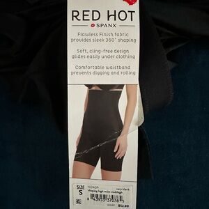 🆕 NWT RED HOT BY SPANX SHAPER HIGH WAIST MID THIGH SZ SMALL